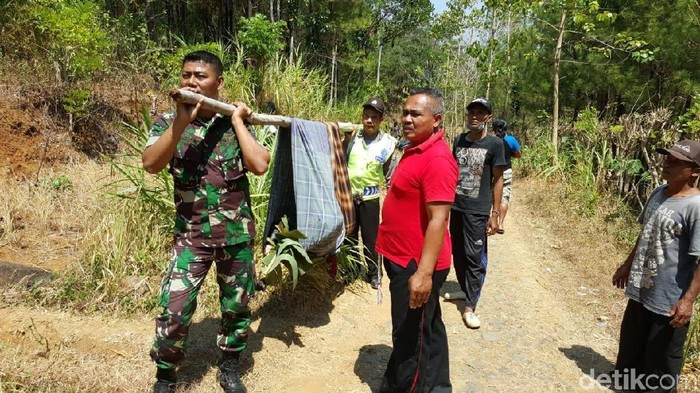 Mbah Yatinem Tewas Terbakar Saat Padamkan Api di Hutan Pinus