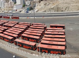 Jalanan Mekah Masih Ditutup, Tak Semua Bus Shalawat Bisa Melintas