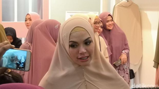Nikita Mirzani Klaim Ditunjuk Jadi Timses Capres, Sandiaga Ngakak