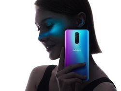 Penampakan Menawan Oppo R17 Pro dengan 3 Kamera Belakang