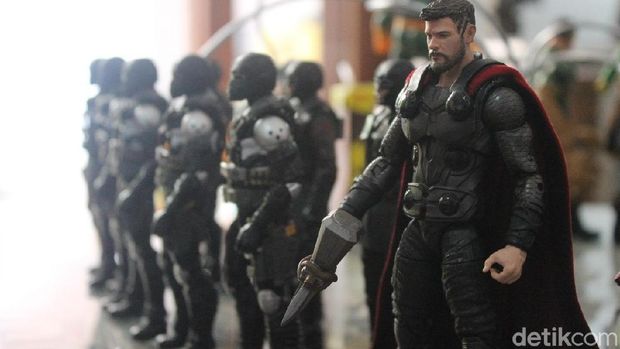 Mendulang Rupiah dari Gurihnya Bisnis Action Figure 