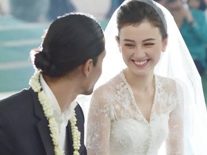 Edward Akbar Belum Mau Berbagi Cerita Setelah Nikahi Kimberly Ryder