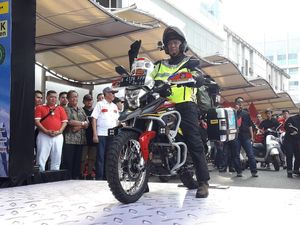Kemenhub Lepas Goenadi Solo Riding Jakarta-Himalaya