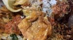 Habis Sepedaan Enaknya Sarapan Nasi Uduk Betawi yang Gurih Pedas