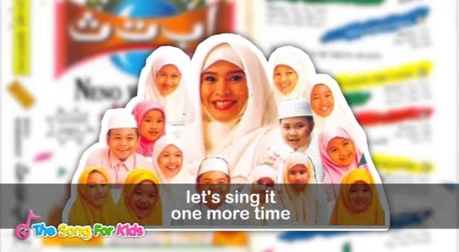 Neno Warisman dikenal sebagai penyanyi dan bintang film di tahun 1980-an. Ia pun sempat merilis lagu religi untuk anak-anak di tahun 90-an. Penampilan hijabnya sudah menarik perhatian kala itu. Foto: Istimewa