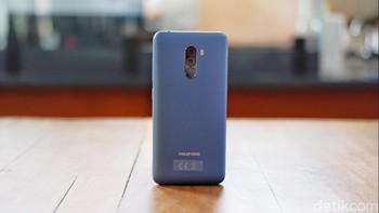 Hadir dalam tiga warna, hitam, merah dan biru. Foto: Adi Fida Rahman/detikINET