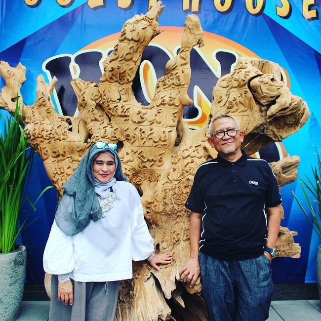 Kini, ia aktif sebagai pembicara dan aktivis. Ia kerap menjadi narasumber acara-acara Islami. Namanya kembali diperbincangkan saat ditolak kehadirannya di Batam pada Juli 2018 lalu. Foto: Instagram/Nenowarismannew