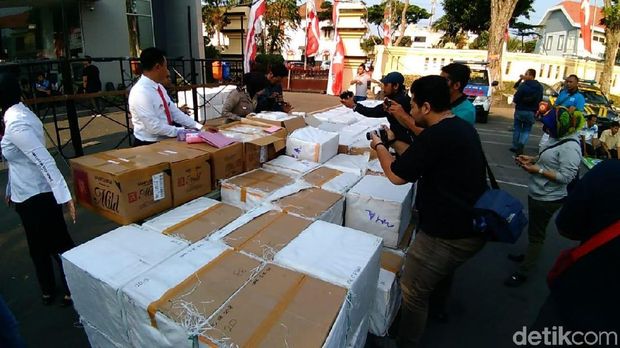 7 Juta Obat Terlarang Senilai Rp 15 Miliar Diciduk Polisi di Surabaya