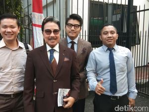 Sambangi Polda Metro, Hotma Sitompul Minta Richard Muljadi Direhab