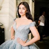 Tampilan ikon kecantikan Bollywood Aishwarya Rai (44 tahun) tidak berbeda jauh dari saat ia memenangkan Miss World di tahun 1994. Foto: Getty Images
