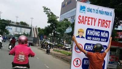 Pengendara-pengendara Konyol di Luar Negeri