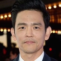 John Cho (46 tahun) juga terlihat cukup awet muda. Ia tak banyak berubah sejak membintangi White Castle with Kumar. Foto: Getty Images