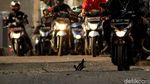Ngeri! Ada Kabel Nongol di Jalan Panglima Polim