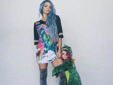 Potret Bunda dan si Kecil yang Sama-sama Nyentrik