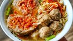 Huahh! Tambah Semangat dengan Sengatan Pedas Bakso Mercon