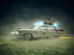 Keren! Fotografer Ini Potret Adegan Epik Pakai Mobil Miniatur