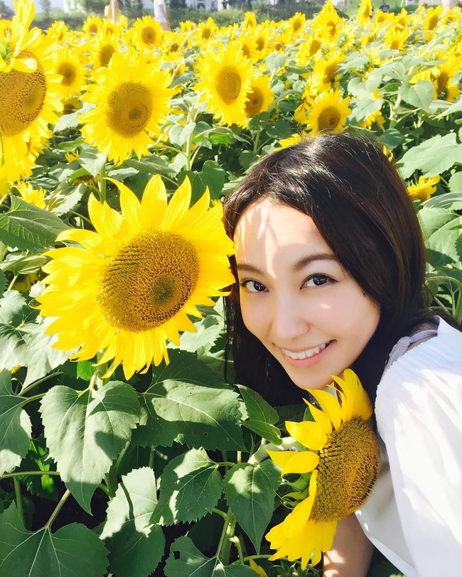 Dia adalah Yuko Nakagawa, wanita berusia 46 tapi penampilannya layaknya wanita muda. Di usianya yang sudah kepala empat, Yuko terlihat seperti wanita 20 tahun.  Foto: dok. Instagram