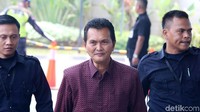 Dalam proses penangkapan diketahui sempat terjadi perlawanan terhadap penyidik yang bertugas.