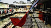 Perlu diketahui rusun tersebut belum pernah direvitalisasi sejak tahun 1987 yang berarti hampir 30 tahun.