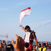 Satu lagi atlet muda berbakat yang menyumbangkan medali emas Asian Games 2018 untuk Indonesia. Aqsa Aswar mencetak prestasi dengan menyabet medali emas pertama dari cabang olahraga jetski, Minggu (26/8/2018). (Foto: Instagram/@aqsaaswar)