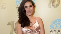 Ayu juga menyebut proses syuting benar-benar menguras tenaganya, tapi seneng kan? Noel/detikFoto