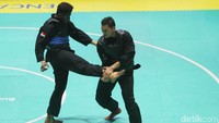 Perolehan medali emas Indonesia di Asian Games 2018 bertambah lagi lewat cabang Pencak Silat. Ini menjadi emas ke-16 Indonesia di Asian Games 2018.