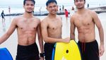 Foto: Ketika Para Pebulutangkis Indonesia Pamerkan Tubuh Kekarnya