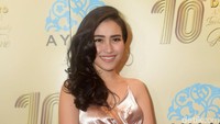 Ayu pun menceritakan perannya sebagai Rosmalina, seorang istri dan ibu satu anak. Pool/Noel/detikFoto.