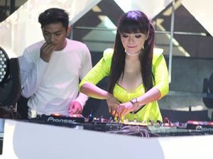 Dinar Candy, Pedangdut Orbitan Andika eks Kangen Band hingga DJ Terseksi Dunia