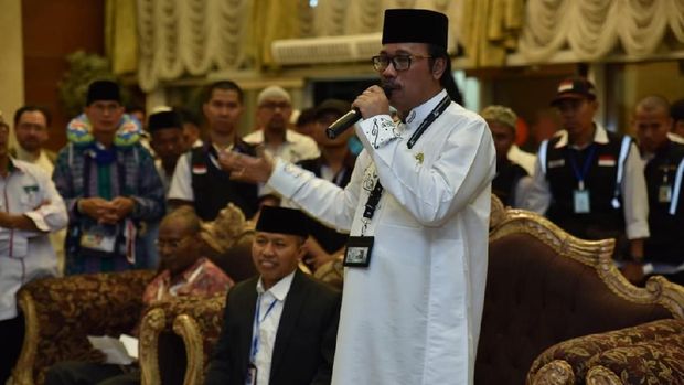 Dirjen Haji dan Dubes Lepas Pemulangan Perdana Kloter Jemaah Haji