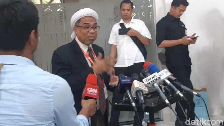 Ngabalin vs Gubernur Sulteng Soal Penanganan Gempa Palu Ngabalin vs Gubernur Sulteng Soal Penanganan Gempa Palu