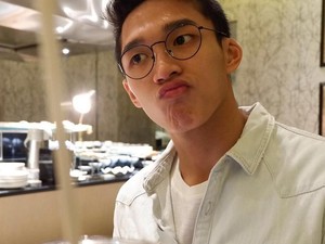 Wajah Jonatan Christie Disebut Mirip Idol K-Pop Ini, Setuju?