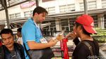 Petak Umpet Pedagang Pernak-pernik Asian Games
