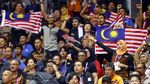 Adu Yel-yel Suporter Indonesia vs Malaysia