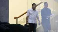 Wah nggak, saya udah masuk. Saya nggak tahu, kata Novanto usai diperiksa di Gedung KPK, Jalan Kuningan Persada, Jakarta Selatan, Selasa (28/8/2018).