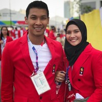 Dari cabang olahraga voli ada pasangan atlet Nandita Ayu Salsabilla dan Aji Maulana. Setelah resmi berpacaran selama tiga tahun, Nandita dan Aji memutuskan menikah pada Oktober 2017. Foto: Instagram