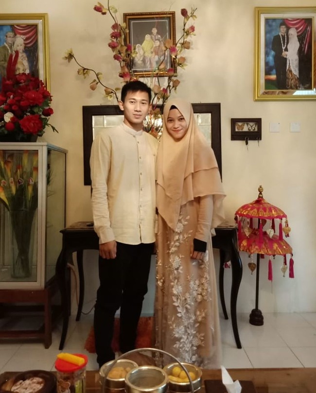 Iqbal mengaku belum lama berpacaran dengan Sarah, sebelum memutuskan menikah. Meskipun mereka sudah saling mengenal cukup lama. Foto: Instagram