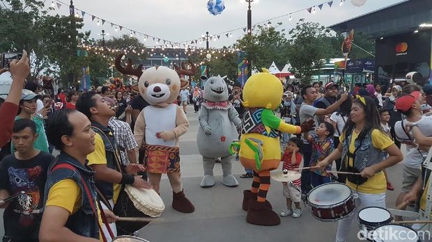 Dihibur Reog Ponorogo Habis Seru-seruan Nonton Final Bulutangkis