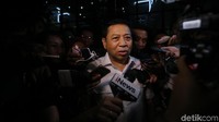 Hal itu diucap Novanto saat ditanya soal apakah dia menyuruh Wakil Ketua Komisi VII DPR Eni Maulani Saragih, yang juga tersangka di kasus ini, untuk mengawal proyek PLTU Riau-1.