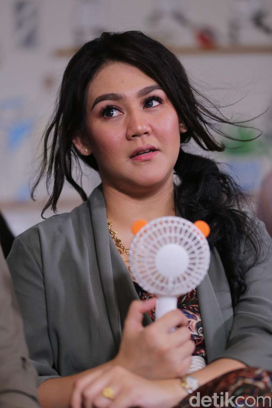 Anya Geraldine-Bio One Putus, Sissy Prescillia hingga ...