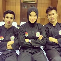 Iqbal dan Sarah menikah pada 23 Maret 2018. Jadi bisa dibilang, mereka adalah pengantin baru. Bahkan keduanya belum sempat berbulan madu karena sibuk persiapan untuk bertanding di Asian Games 2018. Foto: Instagram