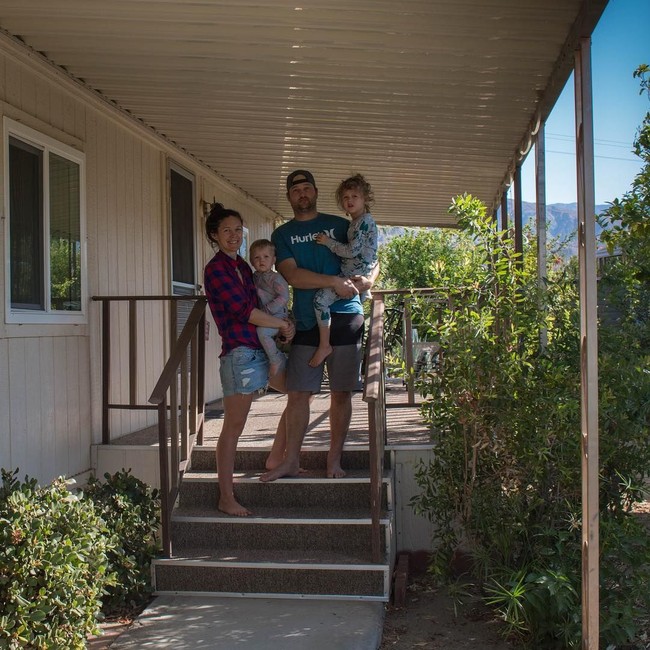 Kami akan pergi ke Kroasia beberapa hari lagi, setelah itu kami berencana memanfaatkan sistem kereta bagus di Eropa dan mengunjungi Hungaria, Austria, Italia, sebelum tinggil di tempat teman di Irlandia dan melihat pertandingan seorang teman di Spanyol, ungkap Katie yang berencan untuk ke Afrika dan Asia setelahnya. Foto: Instagram @kiwi_and_free