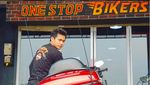 Pebulutangkis Tontowi Ahmad Makin Keren saat Tunggangi Moge