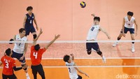 Dalam pertandingan di Tennis Indoor, Selasa (28/8), Indonesia kandas di tangan Korsel 22-25, 18-25, dan 18-25.
