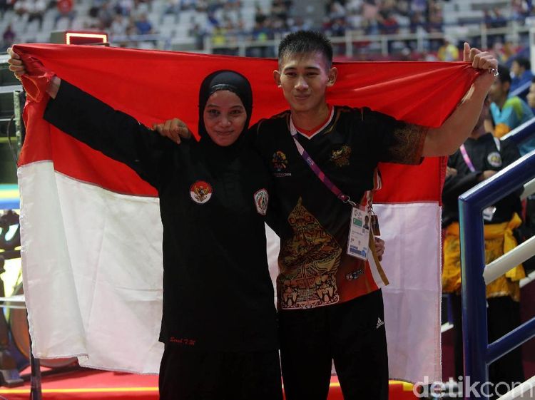 Relationship Goals! Begini Latihan Pasangan Suami Istri Peraih Emas Silat