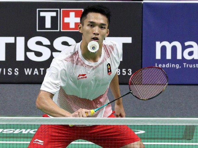 Atlet badminton Indonesia Jonatan Christie berjaya di semifinal tunggal putra Asian Games 2018, Senin (27/8/2018). Jojo, begitu sapaan akrabnya, memastikan tiket ke final setelah sukses menundukkan pemain Jepang, Kenta Nishimoto. (Foto: dok. Humas PBSI)