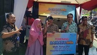 Mohammad Yunus, yang berprofesi sebagai seorang guru SMP di daerah Masamba selalu menggunakan Xenia menjadi salah satu pemenangnya. Pool/Daihatsu.