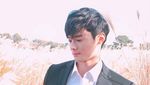 Foto: Gaya Traveling Mister International yang Tampan & Atletis
