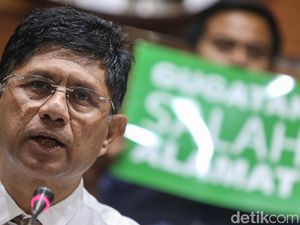 Ada Angkot Gratis Rayakan OTT Bupati Cianjur, Jadi Motivasi Pimpinan KPK