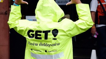 Bila Go-Jek punya warna kebesaran hijau, Go-Viet dengan merah menyalanya, maka GET mengusung warna hijau lemon. (Foto: Facebook/GET Driver)